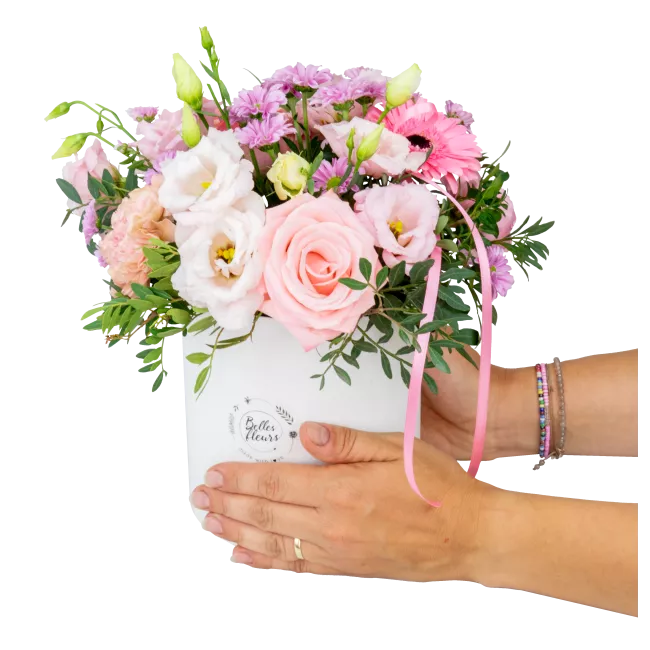 Box růžových květů